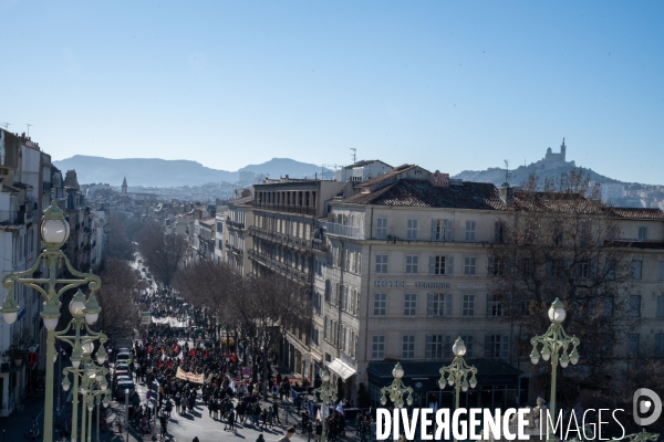 Grève de l éducation nationale face à la crise à Marseille