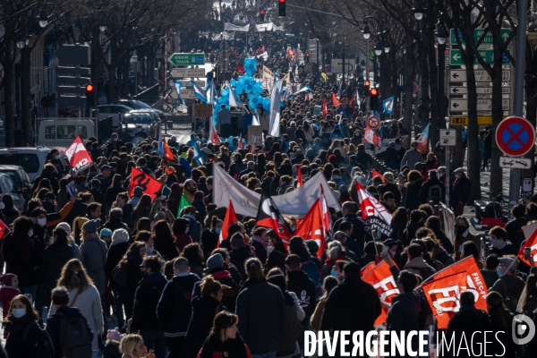 Grève de l éducation nationale face à la crise à Marseille