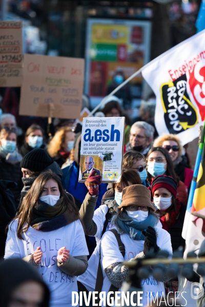 Manifestation des enseignants contre les mesures sanitaires à Nantes