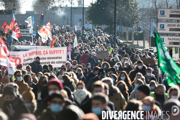 Manifestation des enseignants contre les mesures sanitaires à Nantes