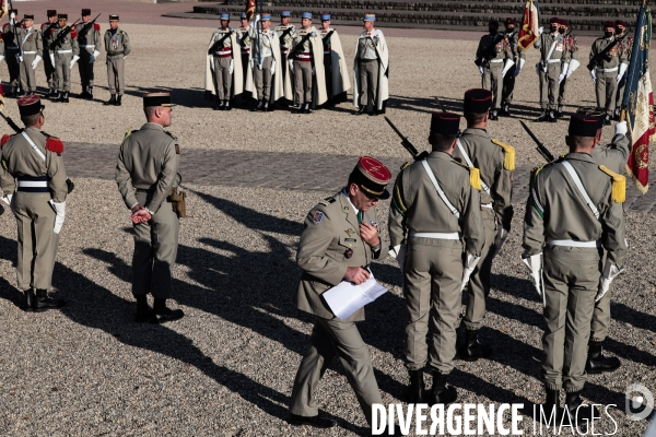 Ceremonie d inhumation d hubert germain au mont valerien