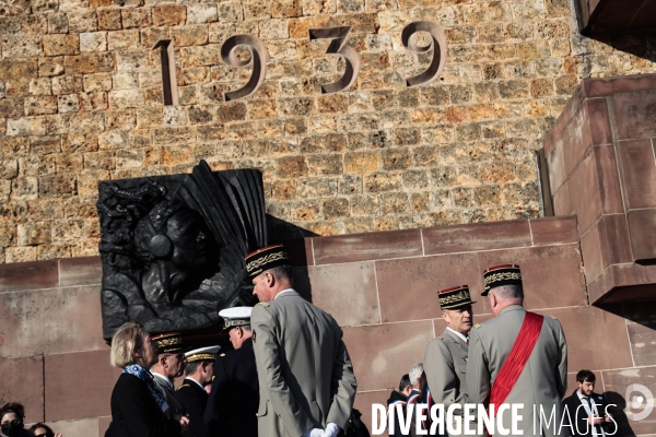 Ceremonie d inhumation d hubert germain au mont valerien
