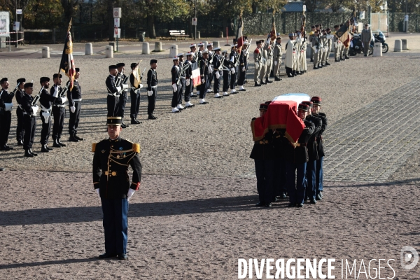 Ceremonie d inhumation d hubert germain au mont valerien