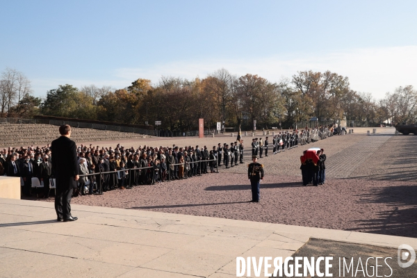 Ceremonie d inhumation d hubert germain au mont valerien