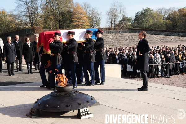 Ceremonie d inhumation d hubert germain au mont valerien