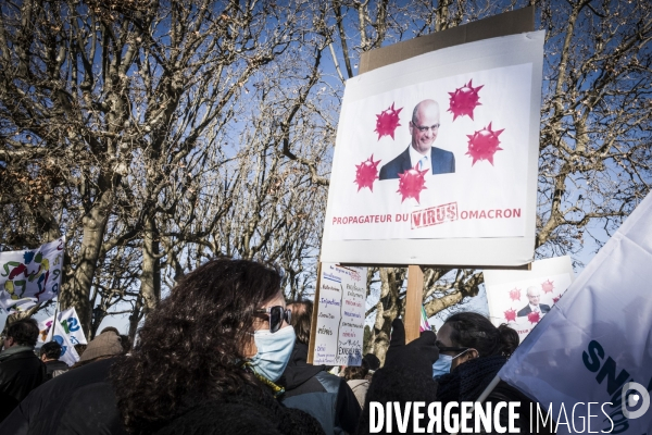 Manifestation des personnels de l éducation nationale contre les protocoles sanitaires - Montpellier, 13.01.2022