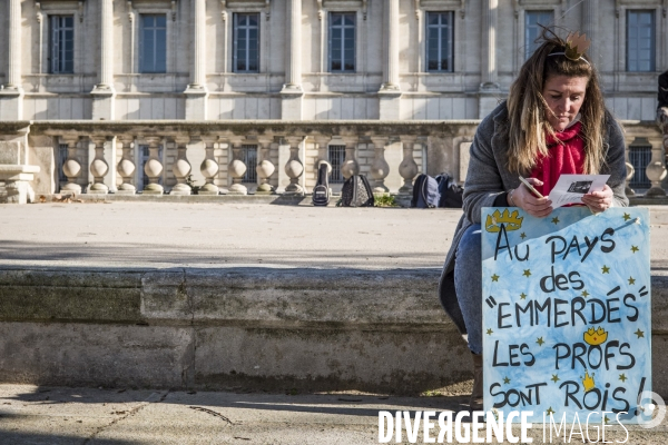 Manifestation des personnels de l éducation nationale contre les protocoles sanitaires - Montpellier, 13.01.2022