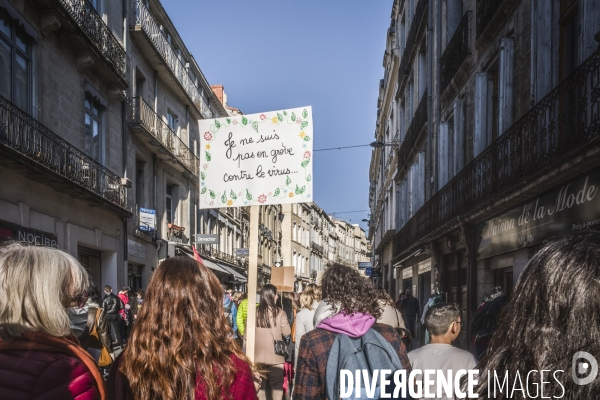 Manifestation des personnels de l éducation nationale contre les protocoles sanitaires - Montpellier, 13.01.2022