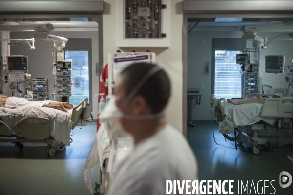 Service de réanimation de l hôpital Robert Ballanger.