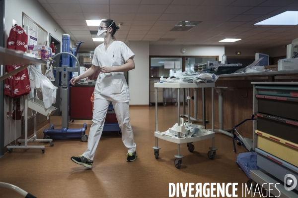 Service de réanimation de l hôpital Robert Ballanger.
