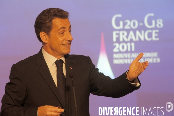 Conférence de presse de NICOLAS SARKOZY, présentation de la présidence française du G8 et du G 20