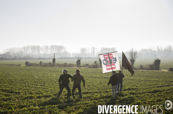 Manifestation contre les bassines a mauze-sur-le-mignon.