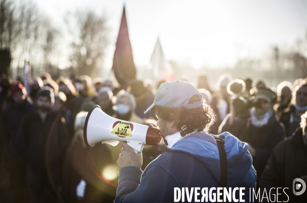 Manifestation contre les bassines a mauze-sur-le-mignon.