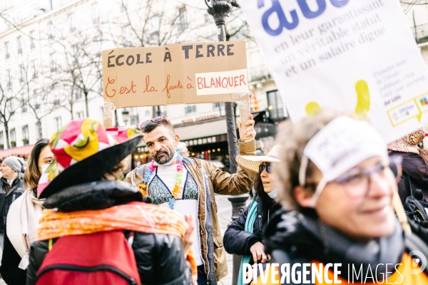 Manifestation des enseignants et des personnels de l Education nationale 20012022