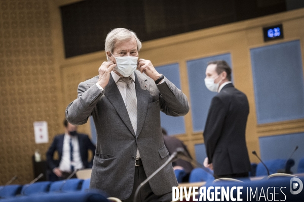 Audition de Vincent Bolloré au Sénat