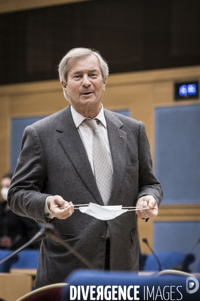 Audition de Vincent Bolloré au Sénat