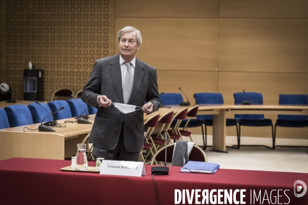 Audition de Vincent Bolloré au Sénat