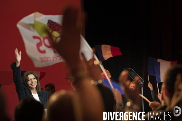 Meeting d  Anne HIDALGO à Aubervilliers