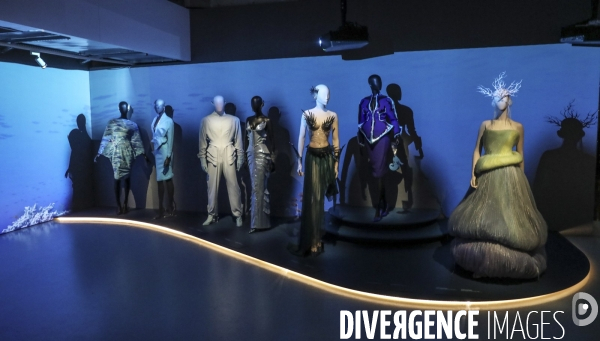 Retrospective thierry mugler couturissime a paris