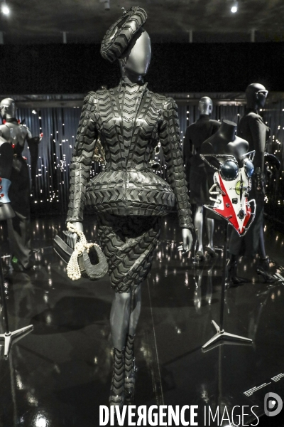 Retrospective thierry mugler couturissime a paris