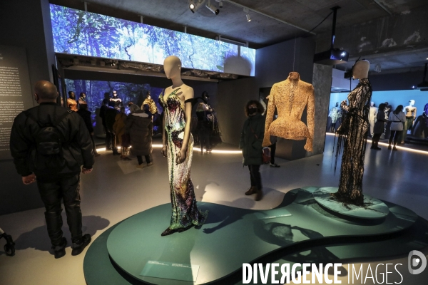 Retrospective thierry mugler couturissime a paris
