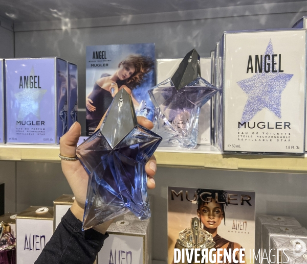 Retrospective thierry mugler couturissime a paris