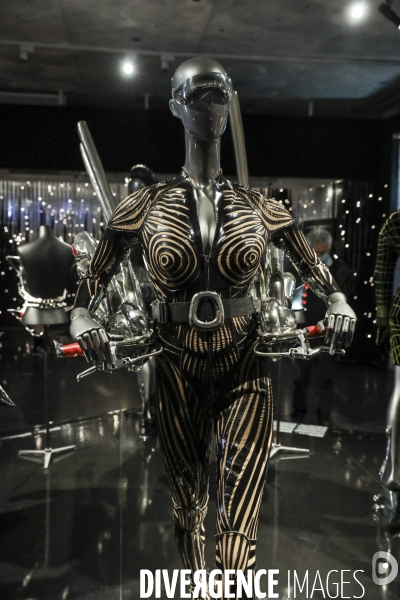 Retrospective thierry mugler couturissime a paris