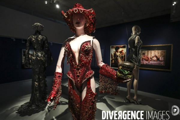 Retrospective thierry mugler couturissime a paris