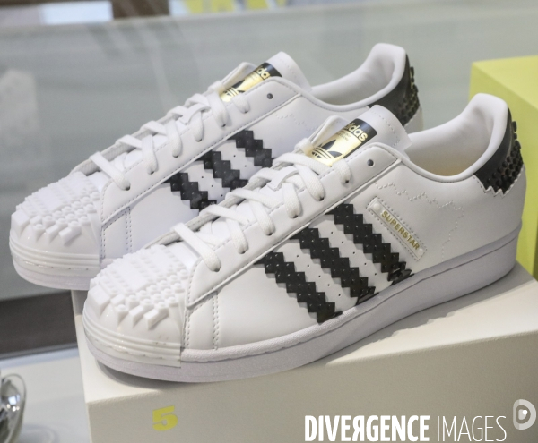 Exposition les sneakers entrent au musee