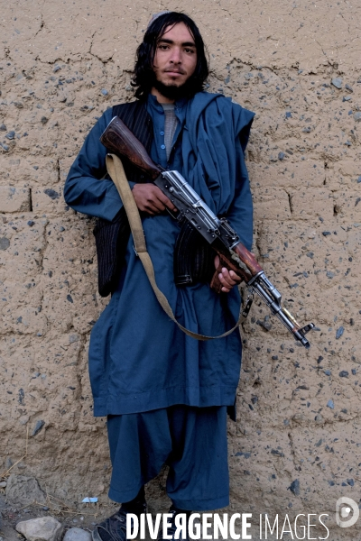 Portraits de combattants taliban s Afghanistan.  Portraits of Taliban fighters Afghanistan.