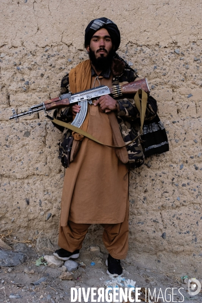 Portraits de combattants taliban s Afghanistan.  Portraits of Taliban fighters Afghanistan.