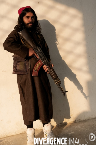 Portraits de combattants taliban s Afghanistan.  Portraits of Taliban fighters Afghanistan.