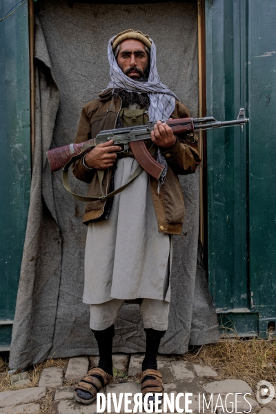 Portraits de combattants taliban s Afghanistan.  Portraits of Taliban fighters Afghanistan.