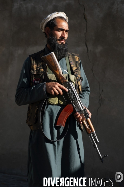 Portraits de combattants taliban s Afghanistan.  Portraits of Taliban fighters Afghanistan.