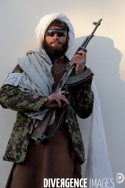 Portraits de combattants taliban s Afghanistan.  Portraits of Taliban fighters Afghanistan.