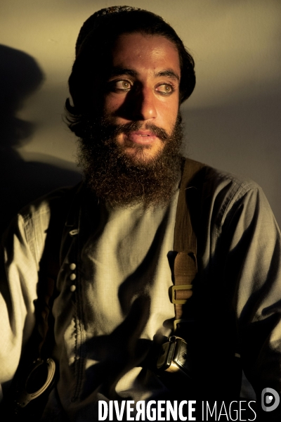 Portraits de combattants taliban s Afghanistan.  Portraits of Taliban fighters Afghanistan.