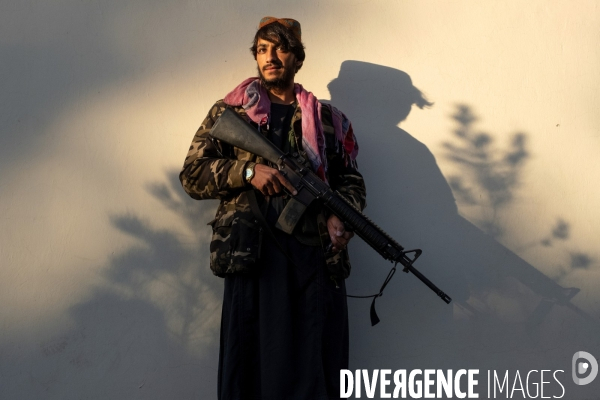 Portraits de combattants taliban s Afghanistan.  Portraits of Taliban fighters Afghanistan.