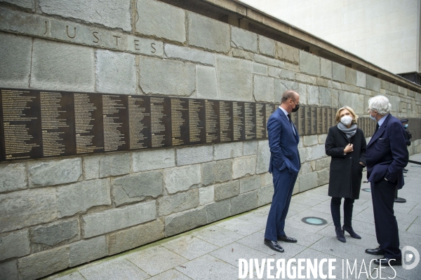 Valérie PECRESSE au mémorial de la Shoah.