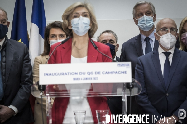 Valérie Pecresse inaugure son QG de campagne.