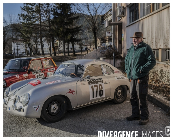 Le long de la Transbassealpine Digne-Nice ( Monte Carlo Historique )