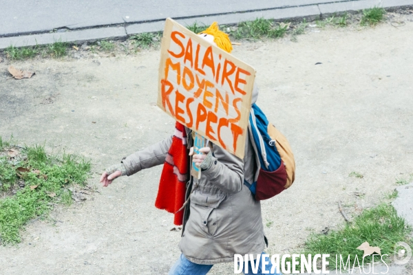 Manifestation intersyndicale pour une augmentation des salaires, pensions et minima sociaux