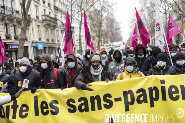 Manifestation intersyndicale pour une augmentation des salaires, pensions et minima sociaux