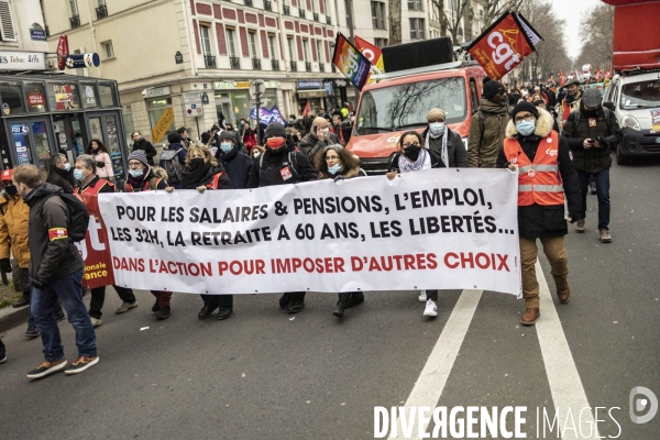 Manifestation intersyndicale pour une augmentation des salaires, pensions et minima sociaux