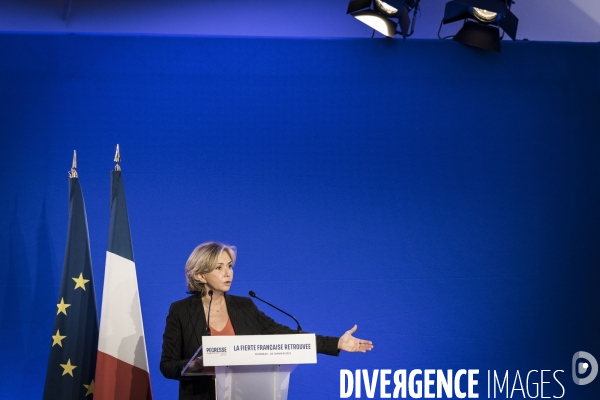 Déplacement de Valérie Pecresse dans l Ain.