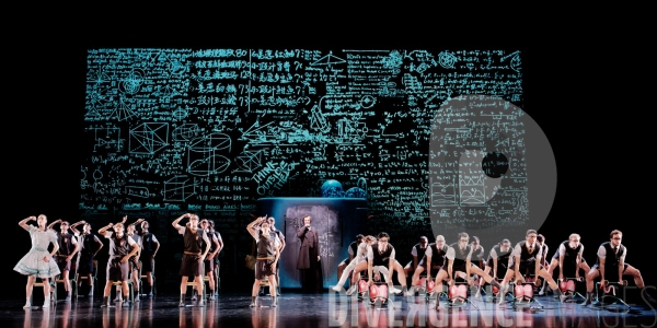 Alice / Philip Glass / Amir Hosseinpour, Jonathan Lunn / Ballet de l Opéra national du Rhin