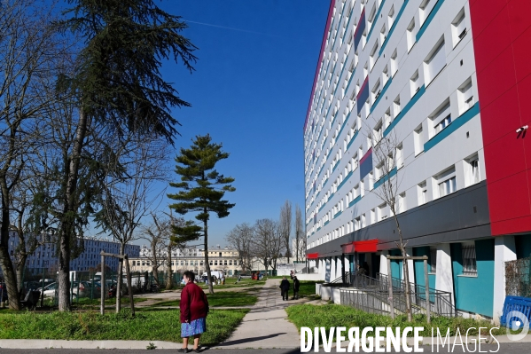 La copropriété en renovation Stamu 2 à Clichy sous Bois