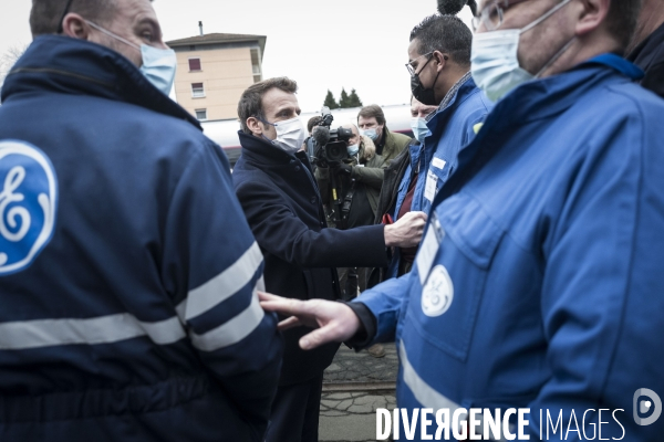 Déplacement d Emmanuel Macron, stratégie énergétique.