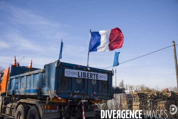 Convoi de la liberte en route vers paris.