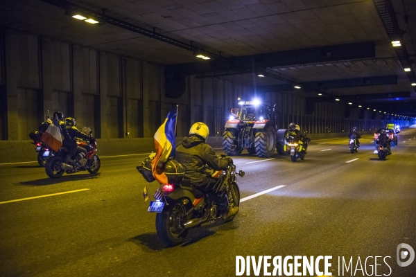 Convoi de la liberte en route vers paris.