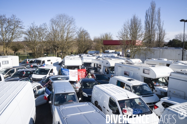 Convoi de la liberte en route vers paris.